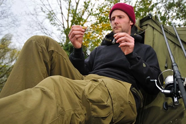 Korda Polar Kombats Olive bélelt nadrág