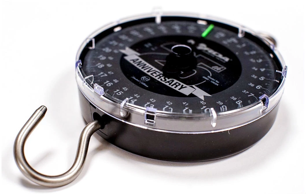 Korda Anniversary Scales analóg mérleg